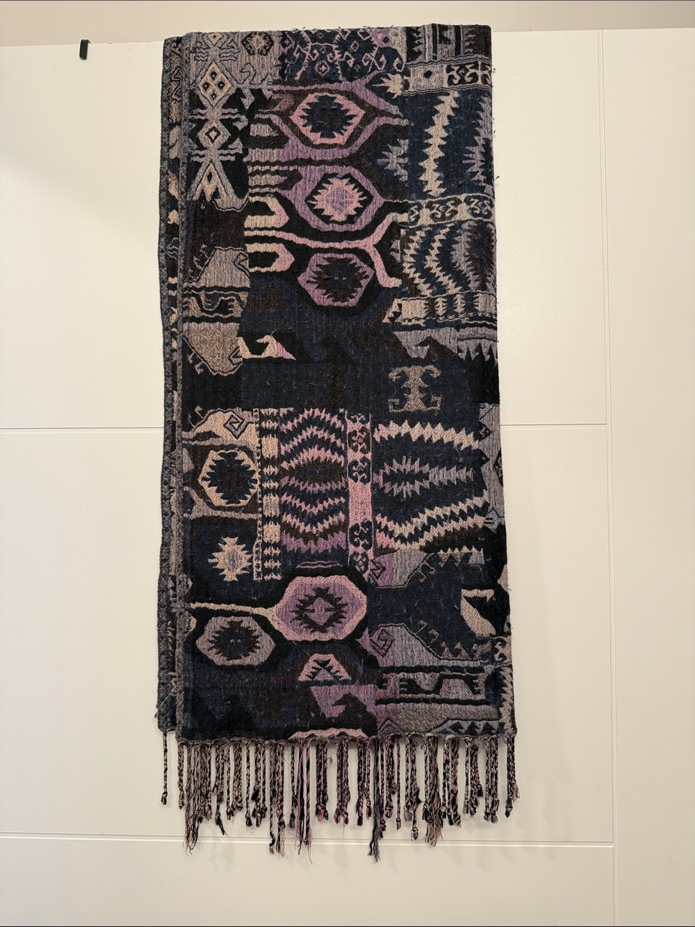 Aritzia Navy, Black, and Mauve Aztec Patterned Fringe Scarf